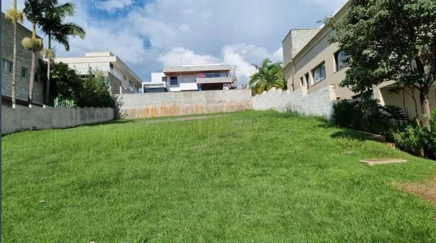 Terreno para venda tem 800 metros quadrados em Residencial Alphaville Flamboyant - Goiânia - GO