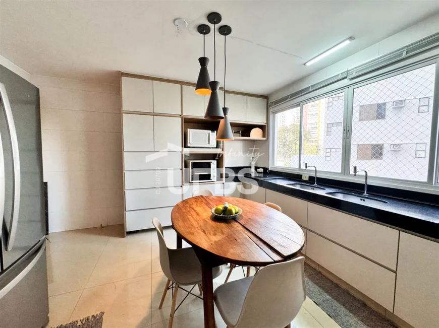 Apartamento na Orla do Parque Flamboyant- RIO SENA