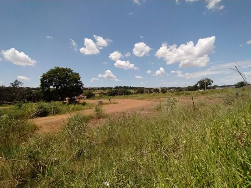 Terreno para Venda em Residencial Recanto Das Emas - Goiânia