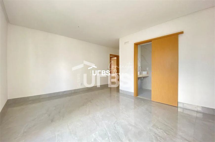 Belíssimo apartamento de 232m², com 4 suítes plenas.