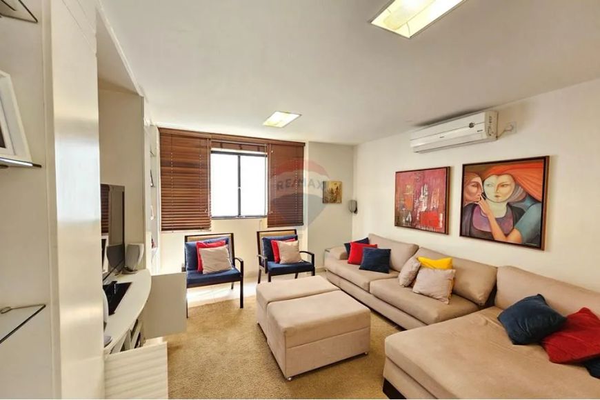 Sobrado no Residencial Granville – 4 Suítes e home office