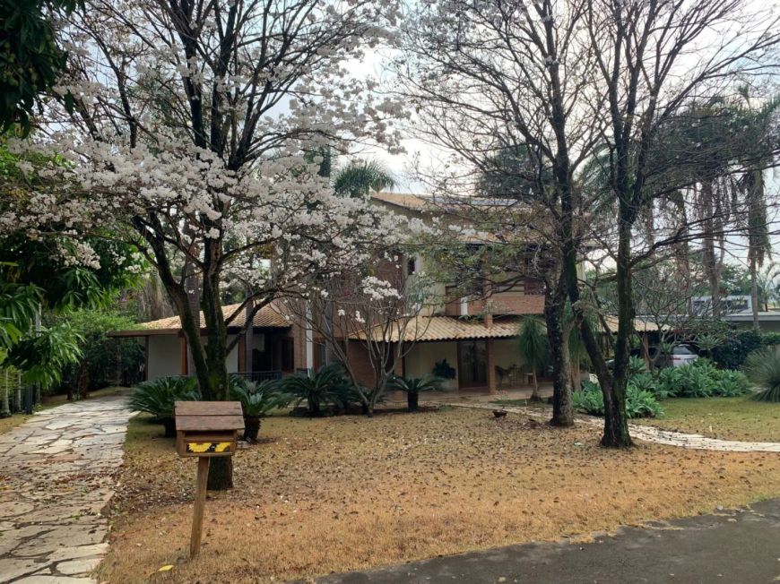 Sobrado no Aldeia do Vale com 3 quartos à venda, 365 m² por R$ 3.400.000 - Residencial Aldeia do Val