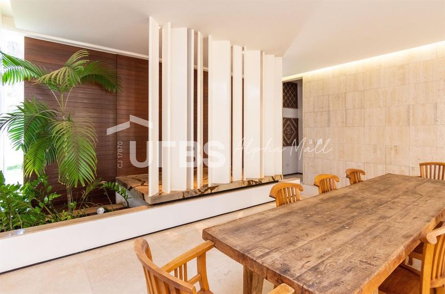 Casa de condomínio sobrado para venda possui 460 metros quadrados com 4 quartos