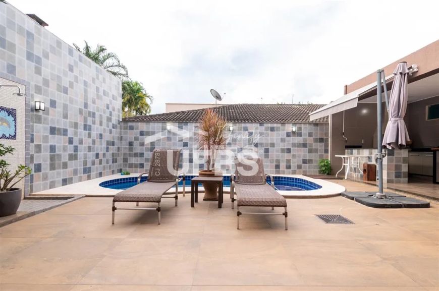 Portal do Sol I - Casa de Condomínio 4 quartos, sendo 3 suítes