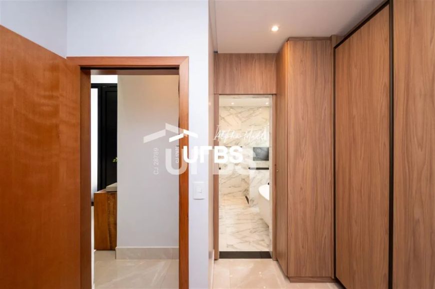 Portal do Sol Green - Casa de Condomínio 4 quartos, sendo 4 suítes