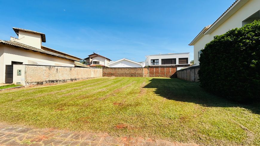 Casa de condomínio para venda com 596 metros quadrados em Residencial Granville - Goiânia - GO