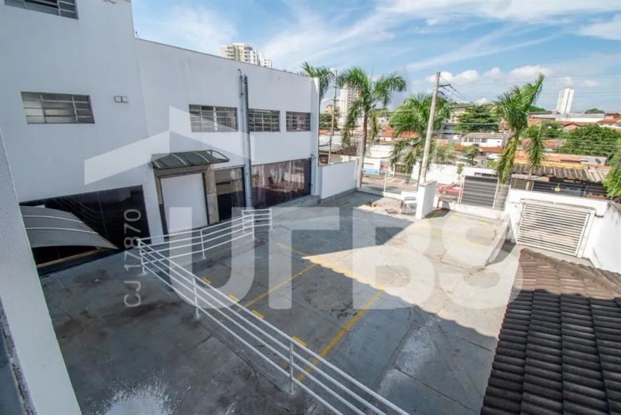 Prédio Comercial Setor Aeroporto