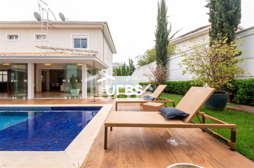 Sobrado no Housing Flamboyant
