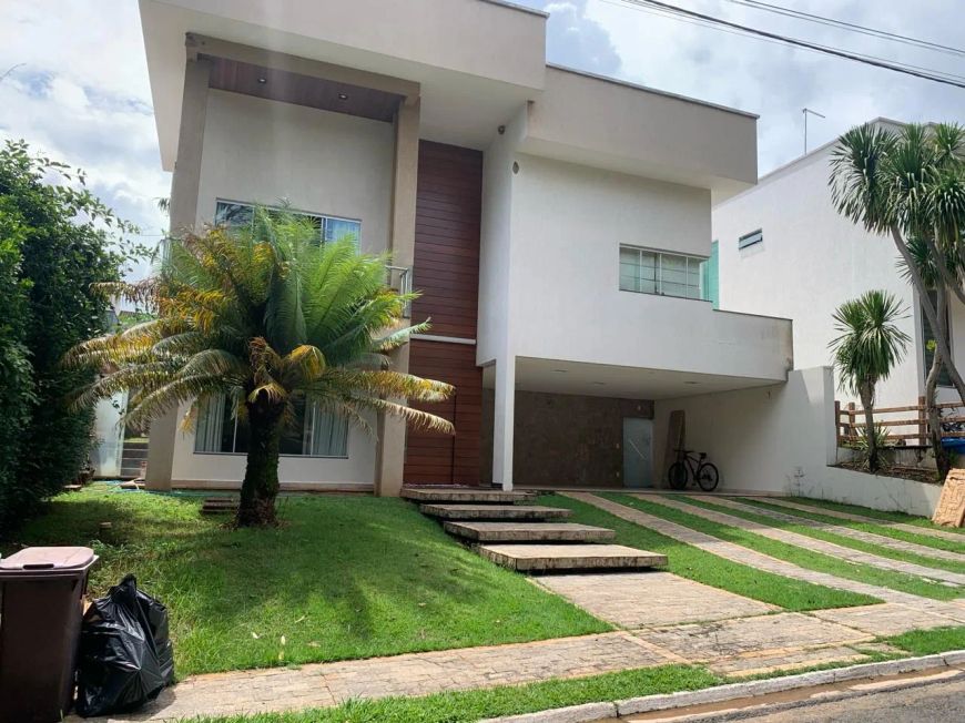 Condominio do Lago Sobrado 04 quartos com 340m2 - Condomínio do Lago - Goiânia - GO