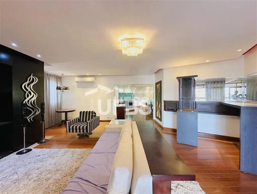 Residencial Madrid - Apartamento 4 quartos, sendo 4 suítes