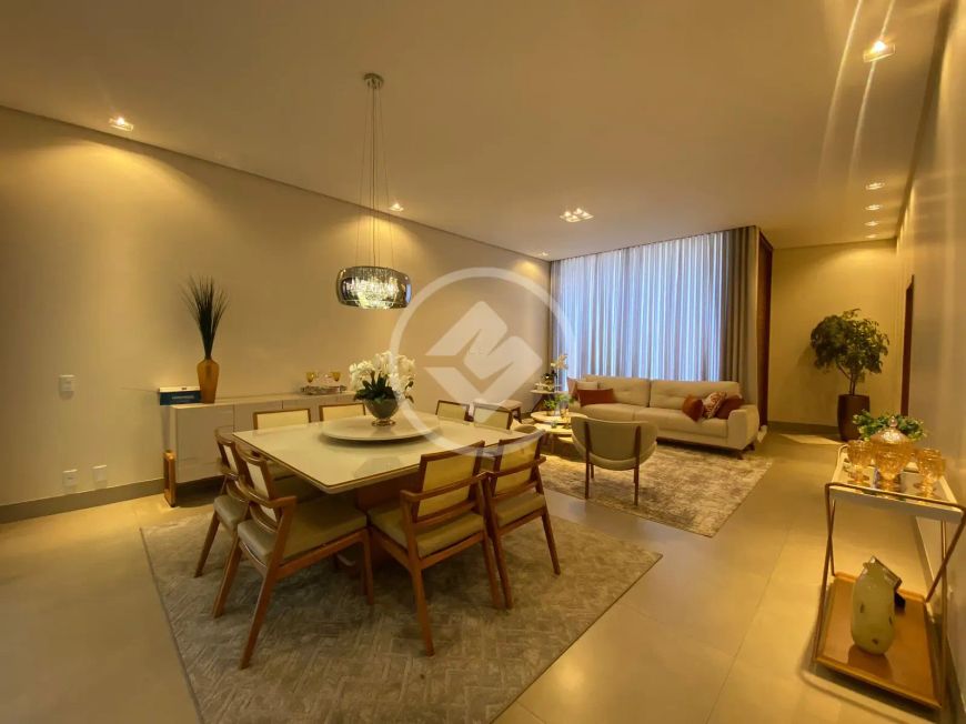 CASA GRANDE TÉRREA JARDINS LISBOA EM GOIÂNIA codigo: 79945