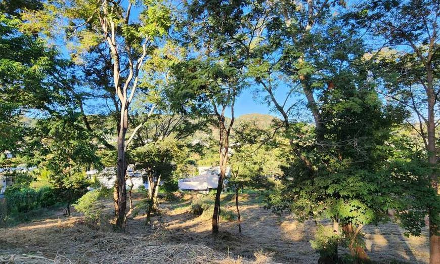 Terreno no Residencial Aldeia do Vale