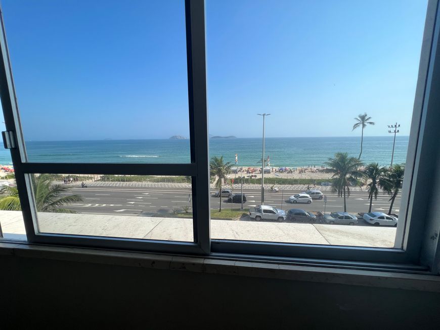 Apartamento para venda tem 250 metros quadrados com 4 quartos em Ipanema - Rio de Janeiro - RJ
