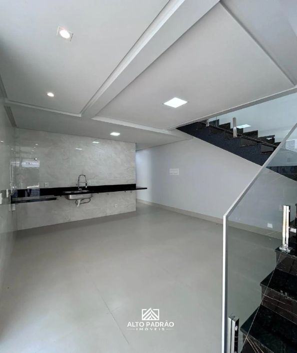 2059 - Sobrado com 3 suítes, lavabo, 2 vagas de garagem, à venda 180m² por R$ 1.000.000,00 no Resid