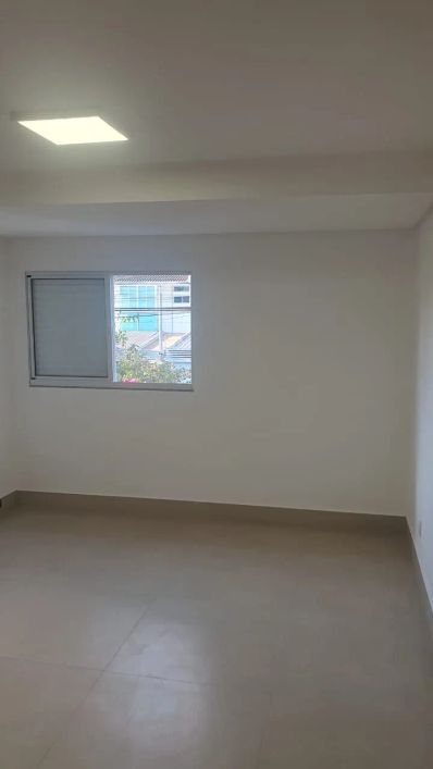 Sobrado para venda tem 265 metros quadrados com 4 quartos em Parque Amazônia - Goiânia - GO
