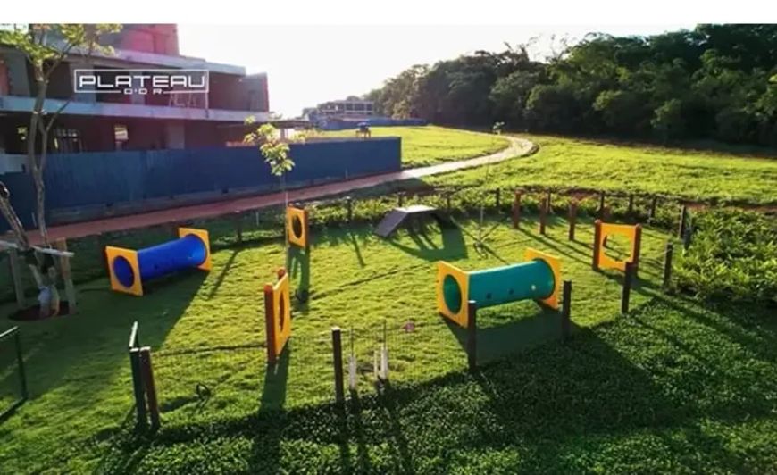 MARAVILHOSO LOTE NO PLATEAU D'OR UNIQUE