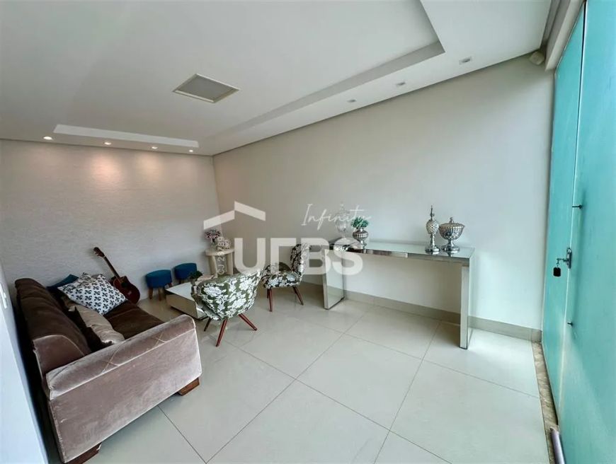 0 - Casa de Condomínio 3 quartos, sendo 1 suíte
