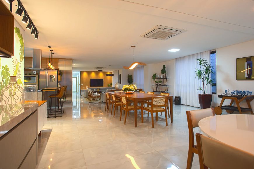 Apartamento de 232 metros quadrados no bairro Jardim Goiás com 4 quartos