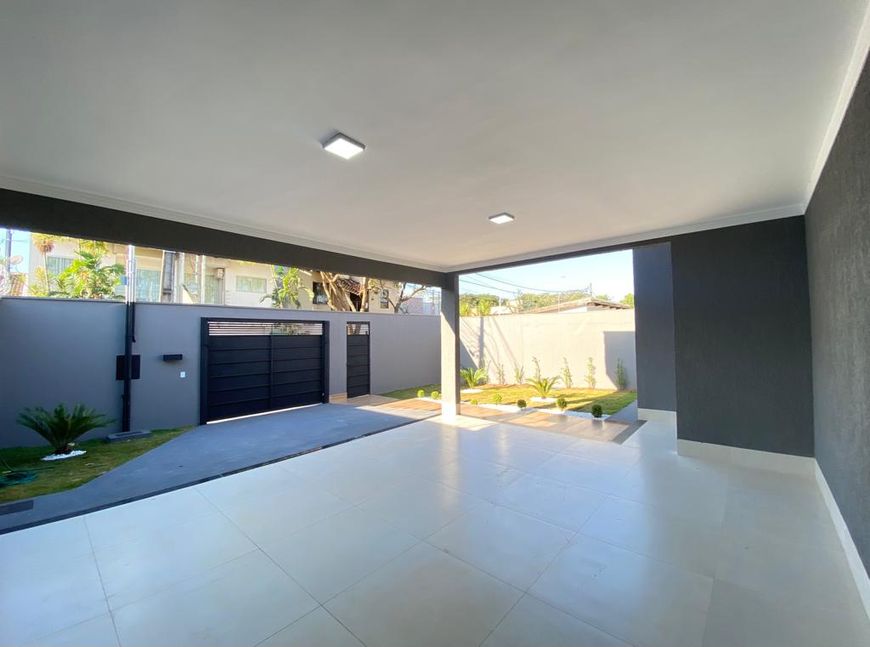 Casa para venda tem 176 metros quadrados com 3 quartos em Goiânia 2 - Goiânia - GO