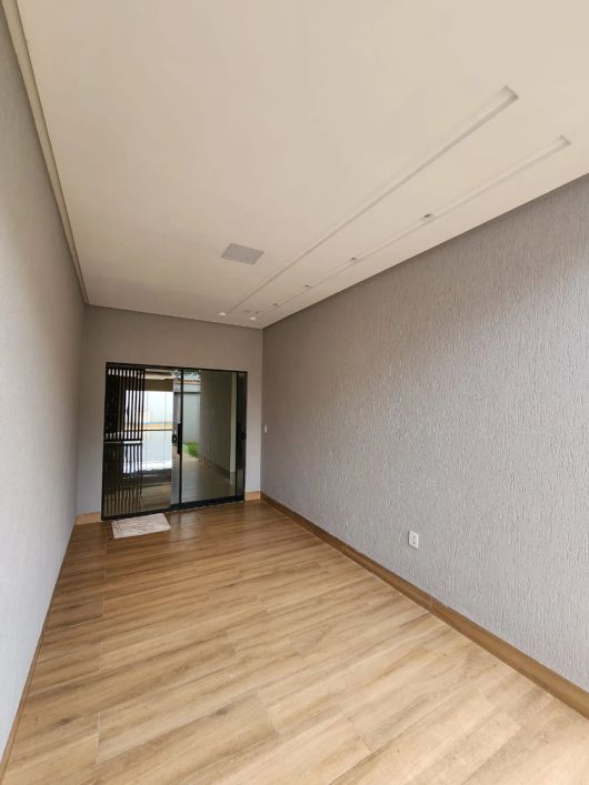 CASA COMPACTO DE LUXO 3Q, 1S NO SETOR BALNEÁRIO MEIA PONTE – GOIÂNIA/GO