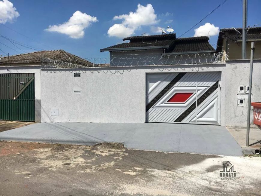 Casa com 4 dormitórios à venda, 172 m² por R$ 520.000 - Moinho dos Ventos - Goiânia/GO