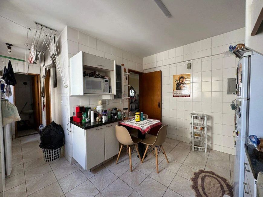 Apartamento com 3 quartos com suíte e closet, bem amplo, 126m² com lazer no Setor Bela Vista