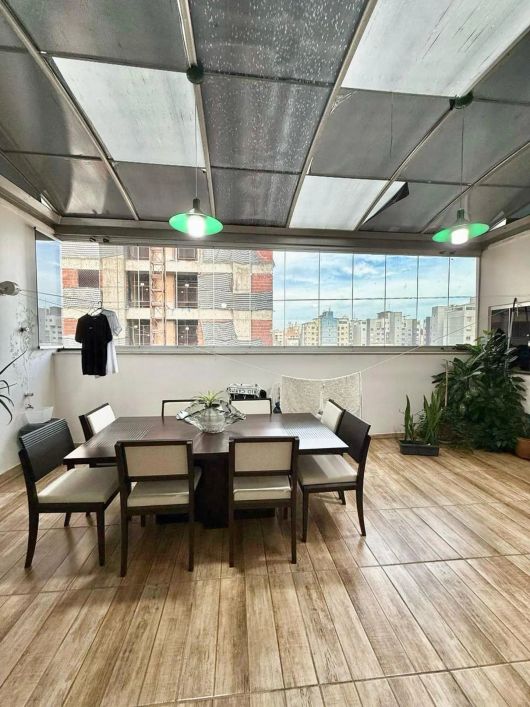Duplex para venda possui 160 metros quadrados com 4 quartos em Nova Suiça - Goiânia - GO