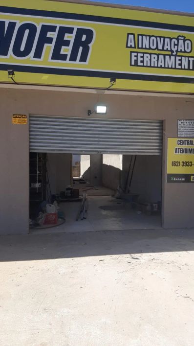 Galpoes de ( 420 a 210 metros ) e 03 salas comerciais alugados com renda de ( R$ 14.300,00 mes ) Gal