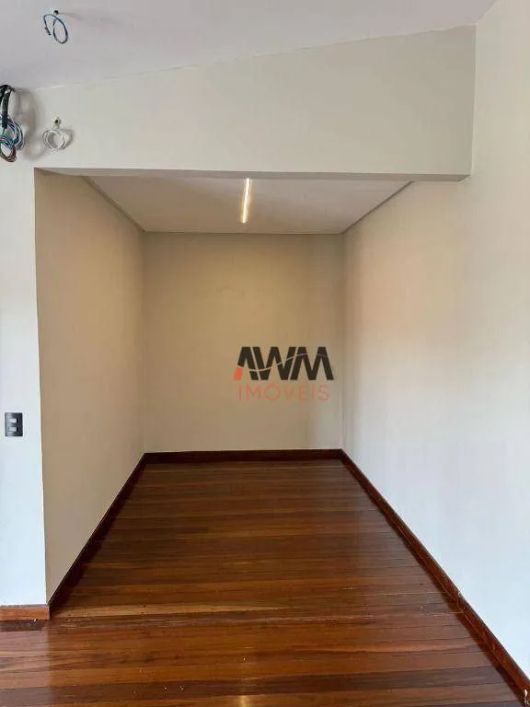 Sobrado com 4 suítes à venda, 340 m² por R$ 1.875.000