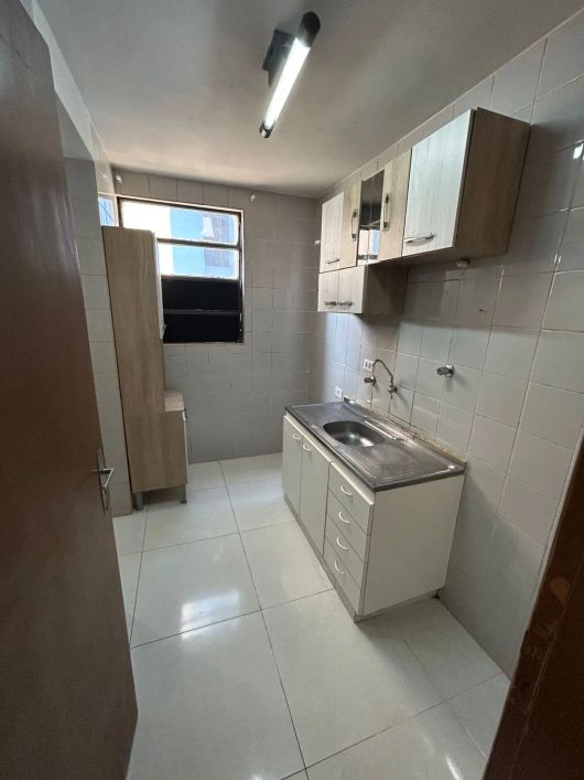 APARTAMENTO DE 2/QUARTOS EDIFICIO PRIGIANNI SETOR SUL Apartamento com 2 Quarto(s) e 2 banheiro(s) à