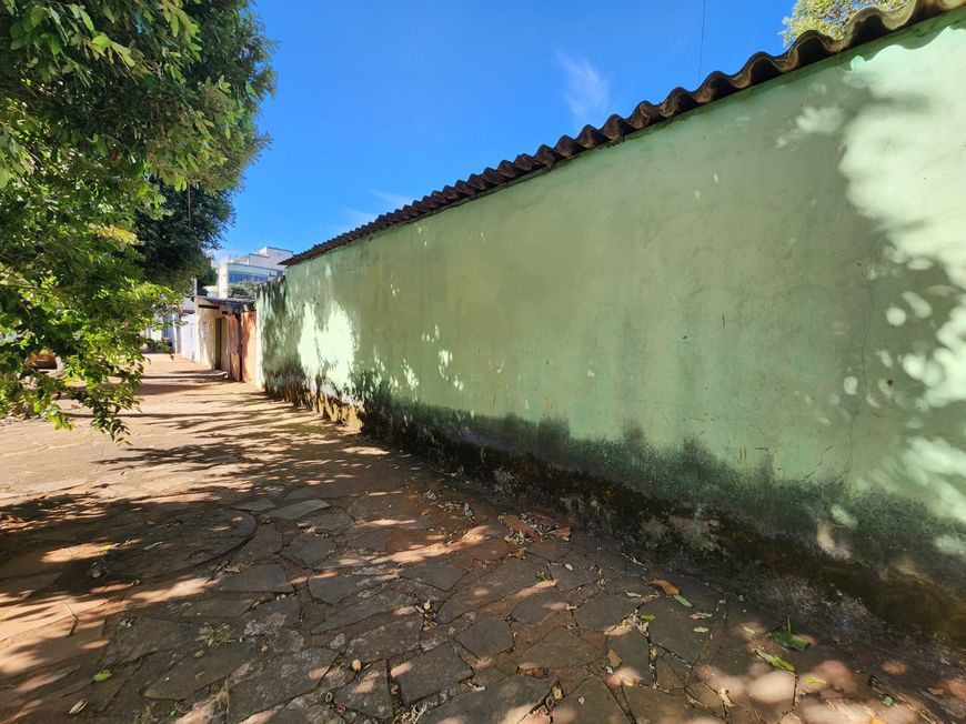 Lote para venda com 499 metros quadrados em Jardim América - Goiânia - GO