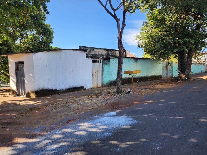 Lote para venda com 499 metros quadrados em Jardim América - Goiânia - GO
