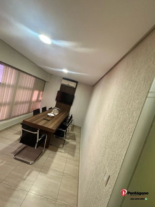 Sala comercial no Setor Central