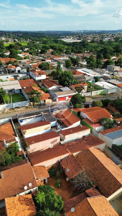 6 kitnetes e duas salas Comercias no Setor Parque Flamboyant codigo: 102354