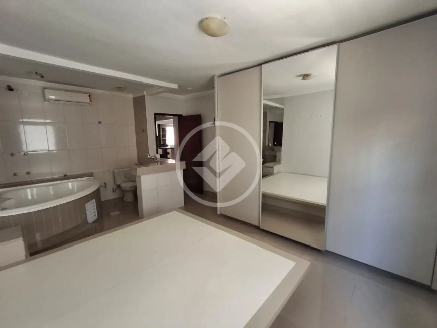 Casa com 3 quartos sendo 1 suíte no Setor Aeroviário. codigo: 112060