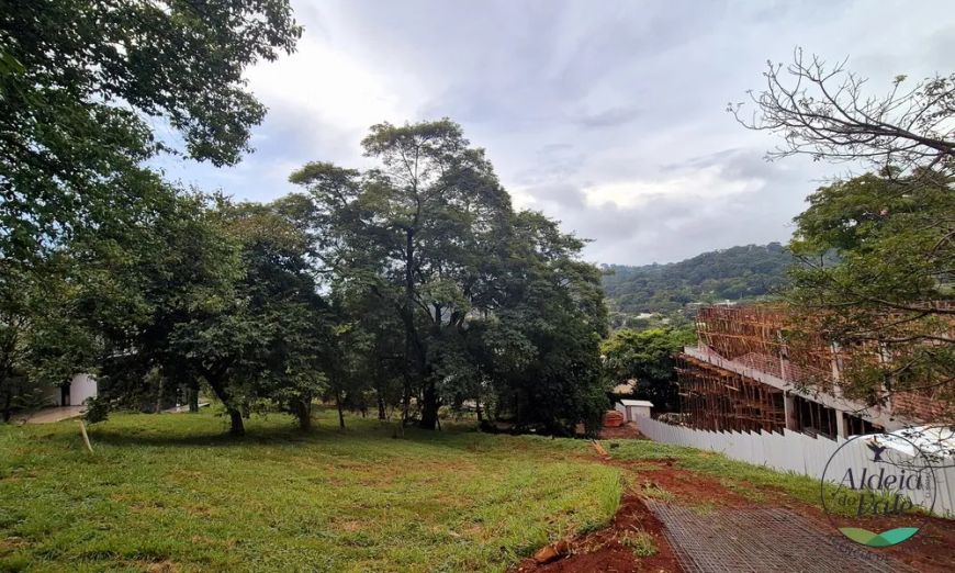 Terreno no Residencial Aldeia do Vale