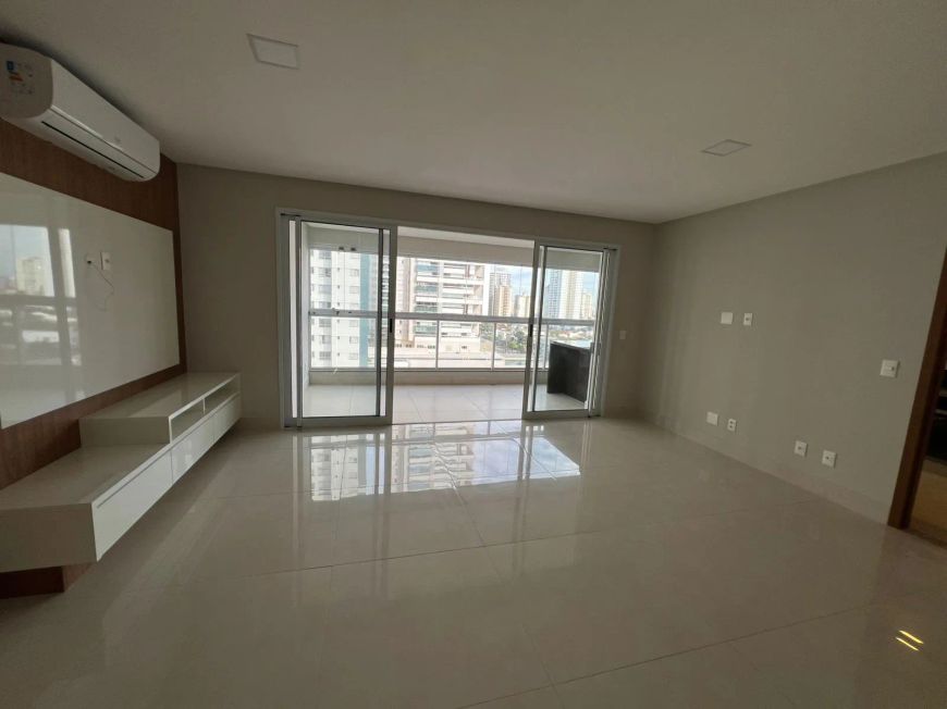 Residencial Francisco Malheiros 114m2 com 3 suítes em Setor Bueno - Goiânia - GO