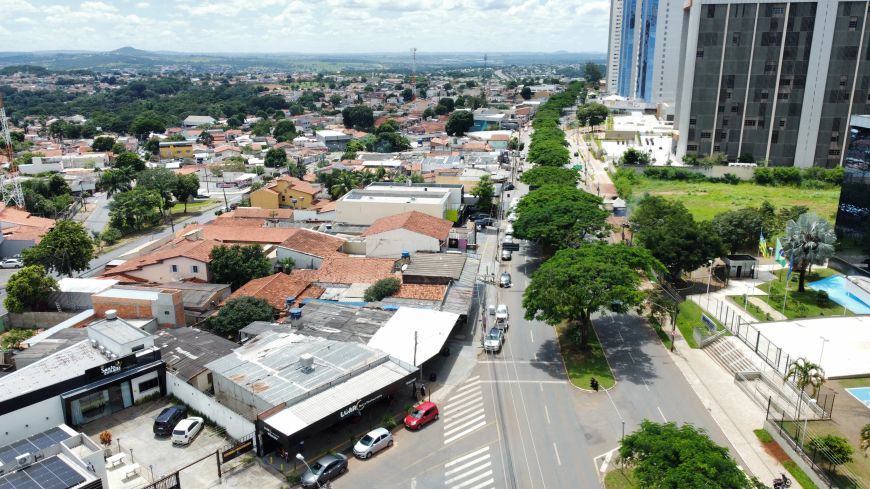 excelente área de esquina com 626,27m2 em frente Avenida Olinda e Ministério Público