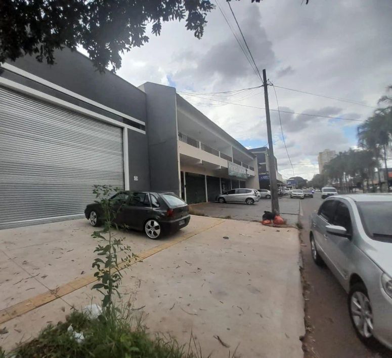 Imóvel para aluguel possui 186 metros quadrados em Jardim Europa - Goiânia - GO