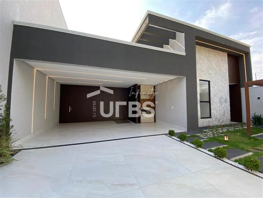 CASA COM 4 SUÍTES NO MELHOR DO PARQUE AMAZÔNIA