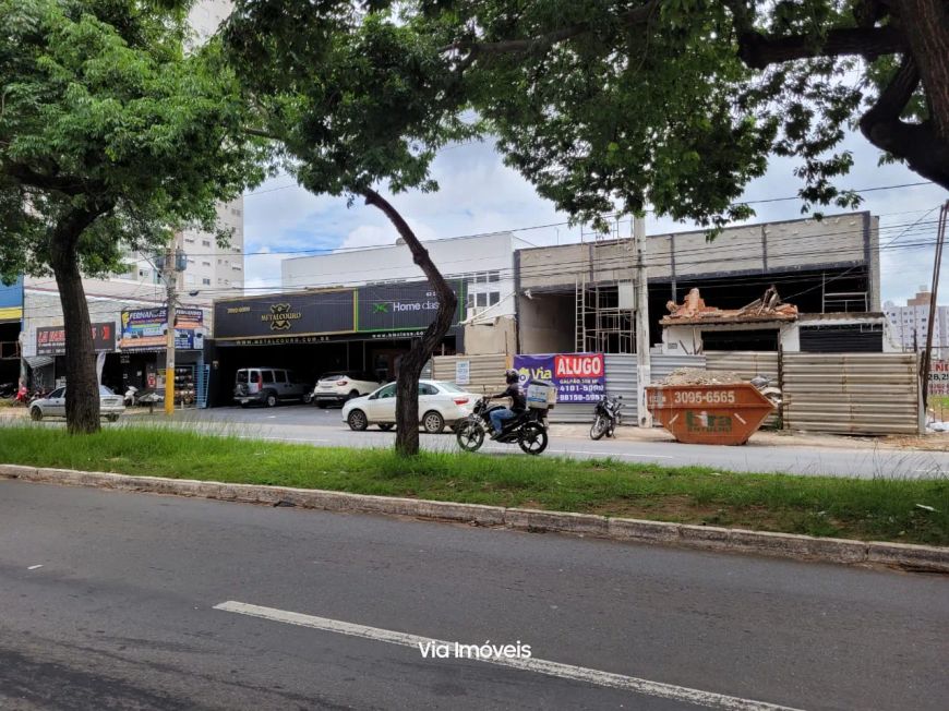 Galpão 7 metros pé direito com 360m².