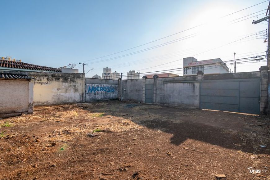 Lote Comercial]]