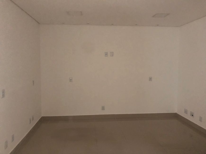 2 Salas Ed. JK New Concept Business possui 80 metros quadrados em Jardim Goiás - Goiânia - GO
