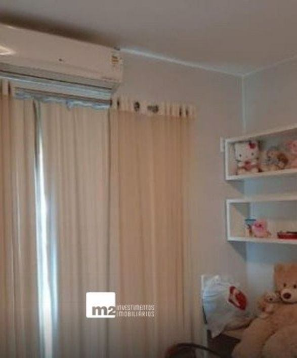 Sobrado na Vila Oswaldo Rosa com 4 quartos