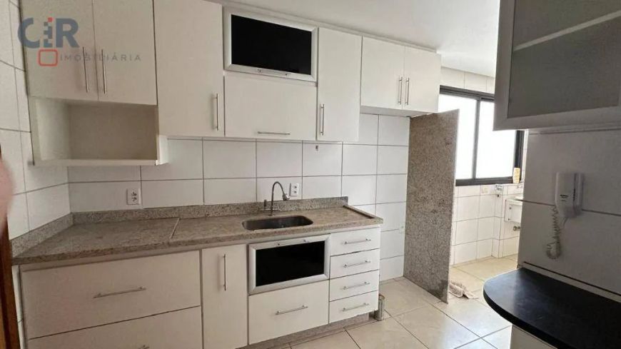 Apartamento com 3 dormitórios à venda, 105 m² por R$ 685.000,00 - Setor Bueno - Goiânia/GO