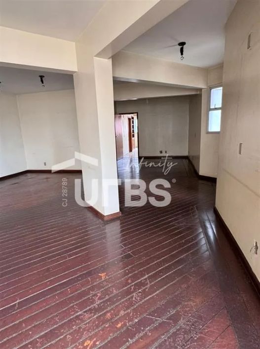 Edifício Torre Eiffel - Apartamento 4 quartos, sendo 2 suítes