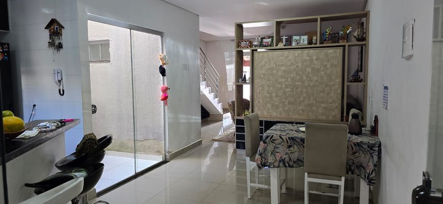 Imóvel para venda tem 138 metros quadrados com 3 quartos em Jardim Abaporu - Goiânia - GO