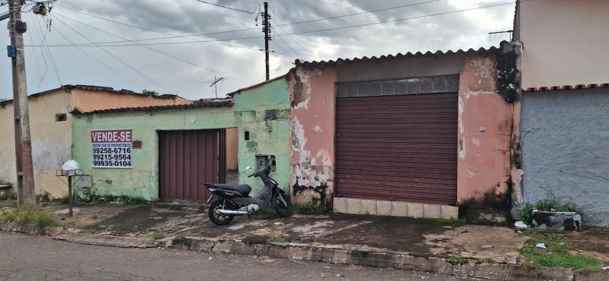 Imóvel para venda de 264 m², com 3 quartos em Granja Cruzeiro do Sul - Goiânia - GO