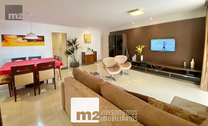 Apartamento 4 suítes ao lado do Parque Vaca Brava