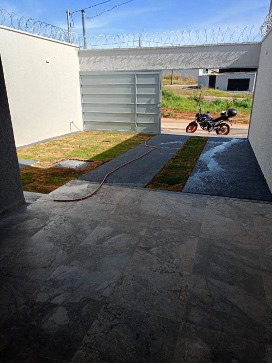 Casa com 3 dormitórios à venda, 115 m² por R$ 470.000 - Setor Três Marias - Goiânia/GO